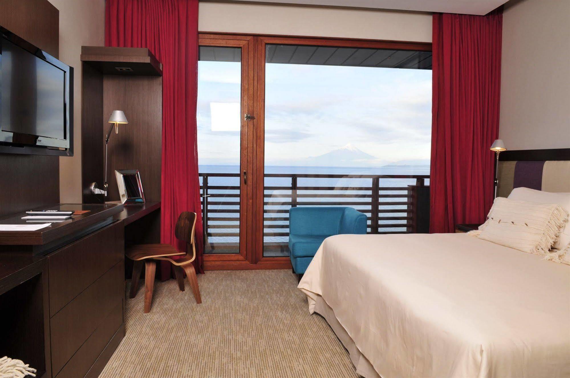 Hotel Dreams De Los Volcanes Puerto Varas Zimmer foto